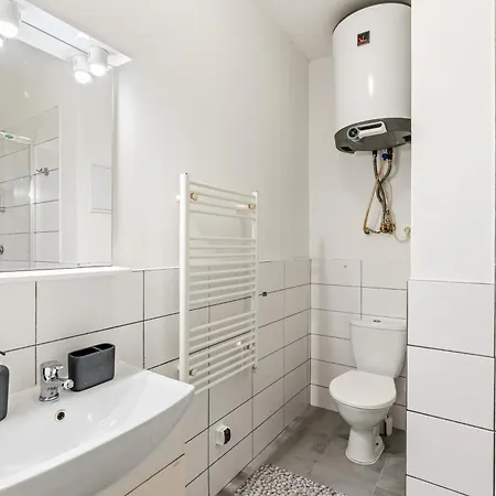 Private Atrium Haven